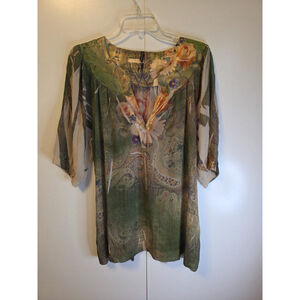 Mushka By Sienna Rose Floral Sublimation VNeck Blouse Size Large Women's